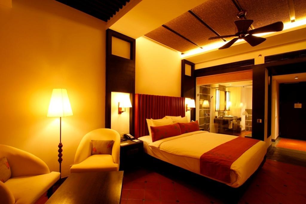 Vasundhara Sarovar Premiere Alappuzha Ngoại thất bức ảnh
