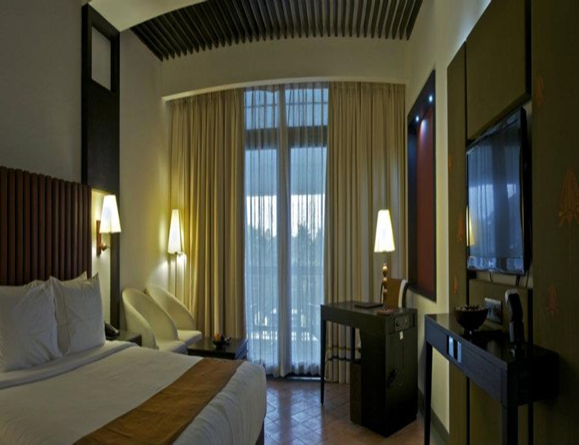 Vasundhara Sarovar Premiere Alappuzha Ngoại thất bức ảnh