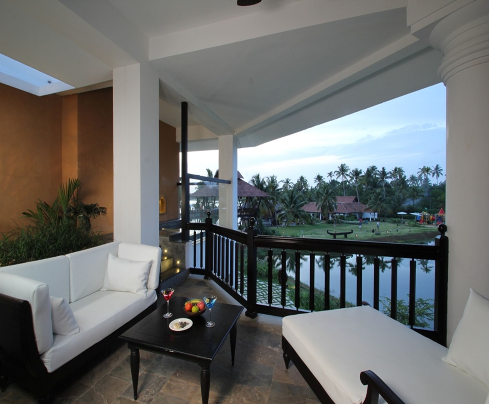 Vasundhara Sarovar Premiere Alappuzha Ngoại thất bức ảnh