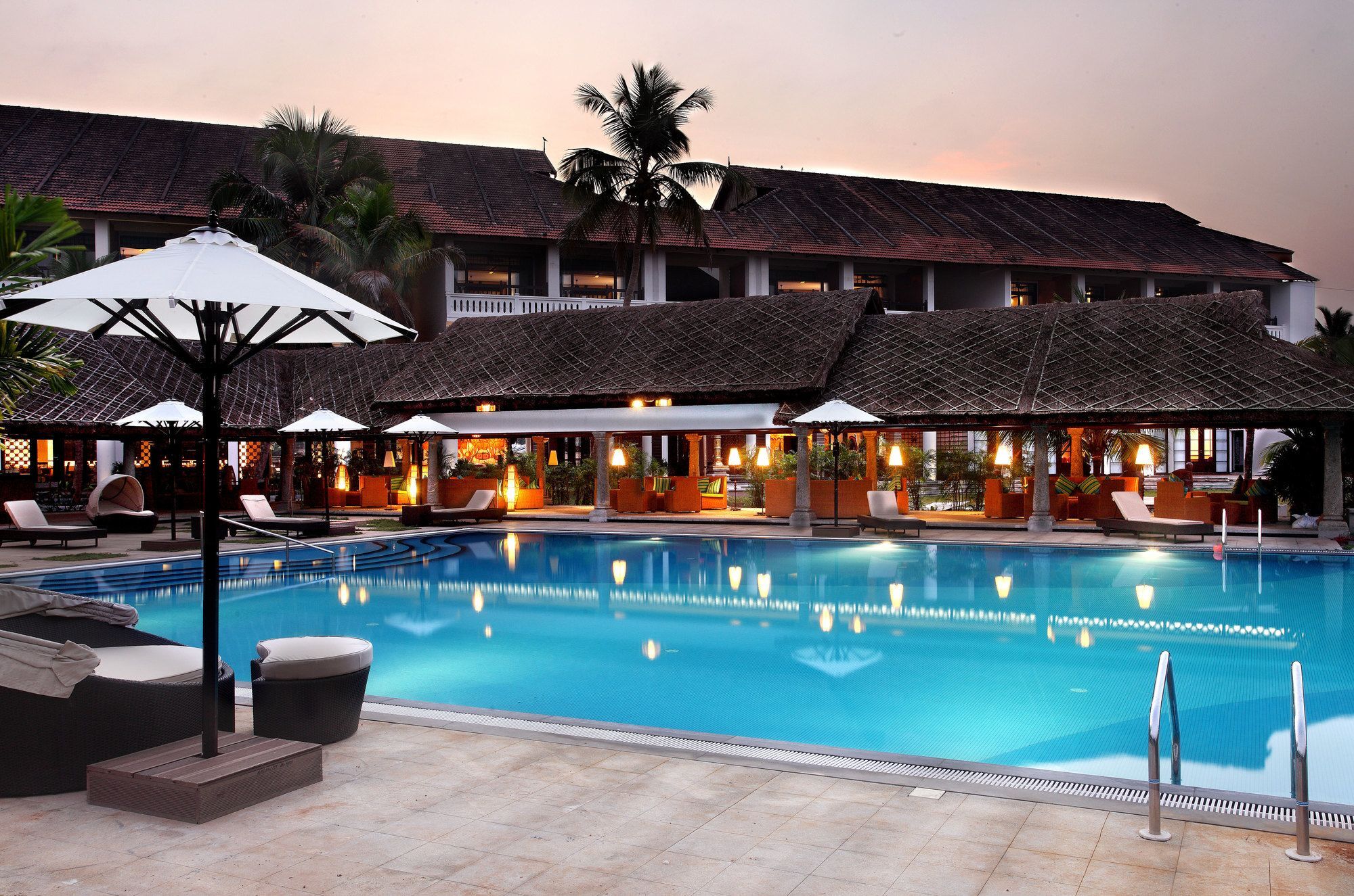Vasundhara Sarovar Premiere Alappuzha Ngoại thất bức ảnh