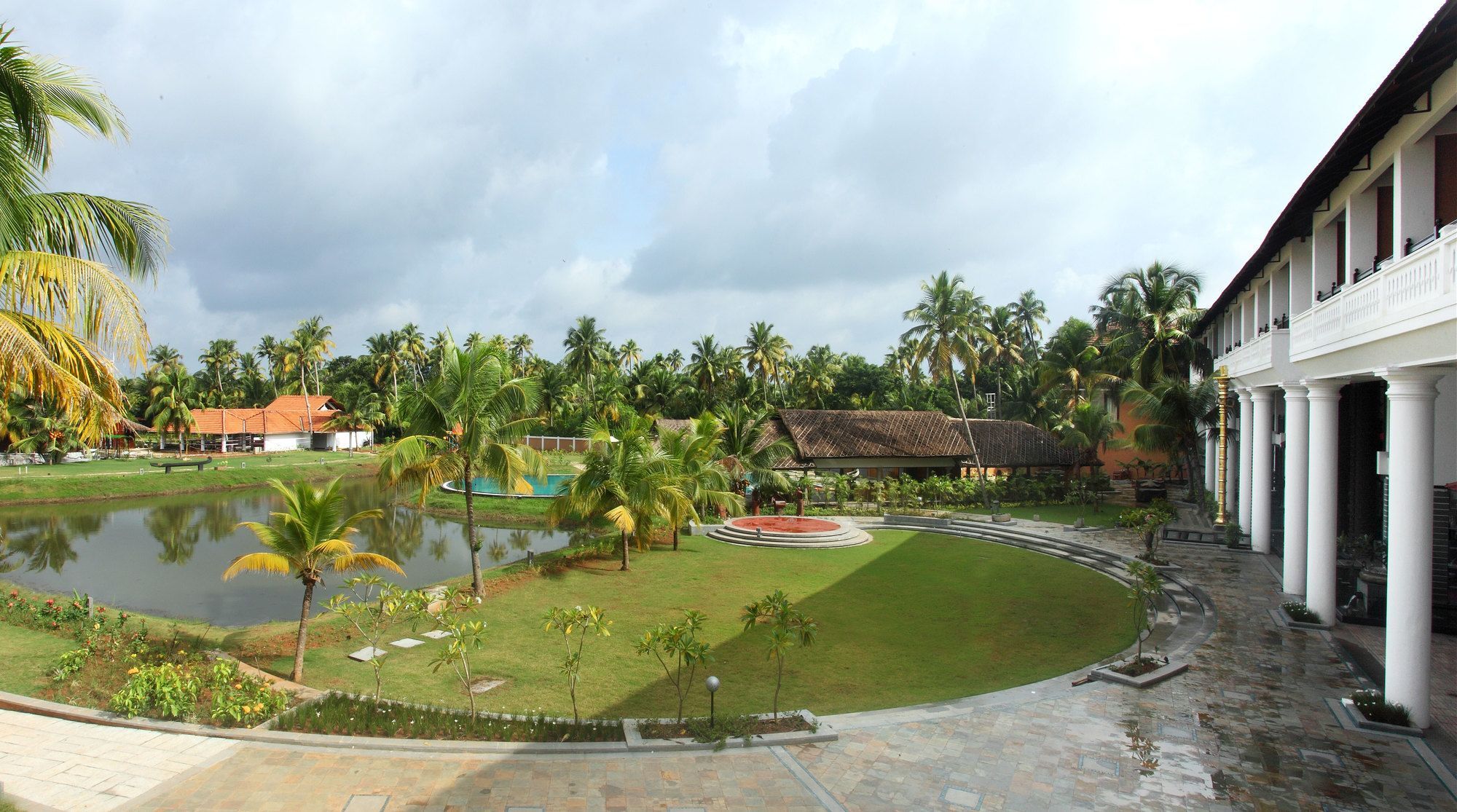 Vasundhara Sarovar Premiere Alappuzha Ngoại thất bức ảnh